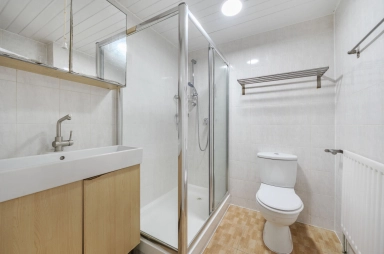 Swan Drive, Colindale - NW9 view 8