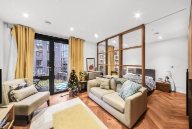 New Union Square, Nine Elms - SW11 view 2