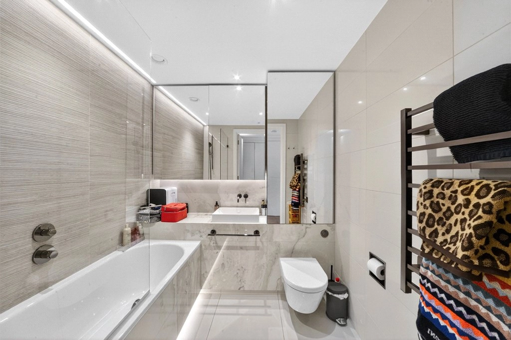 2 bedrooms apartments/flats for sale in Fountain Park Way, White City - W12 view 6