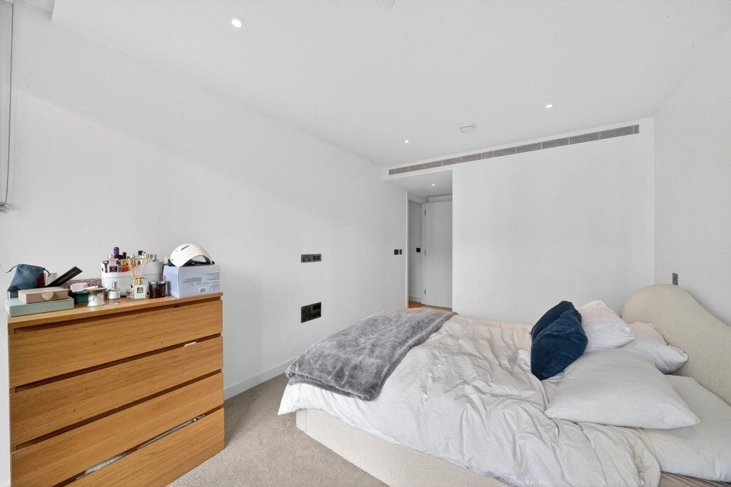 2 bedrooms apartments/flats for sale in Fountain Park Way, White City - W12 view 12