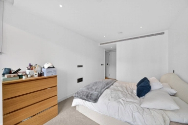 Fountain Park Way, White City - W12 view 12