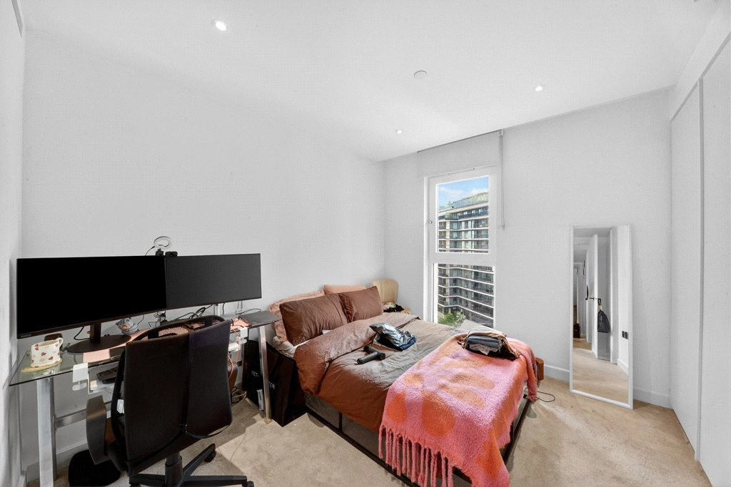 2 bedrooms apartments/flats for sale in Fountain Park Way, White City - W12 view 5