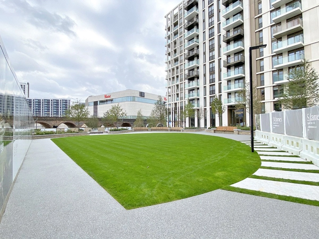 2 bedrooms apartments/flats for sale in Fountain Park Way, White City - W12 view 16