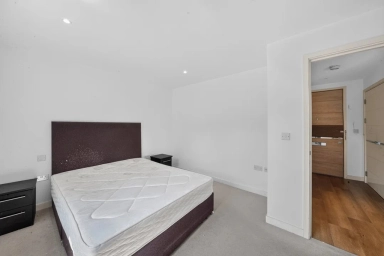 Ashton Reach, Rotherhithe - SE16 view 9