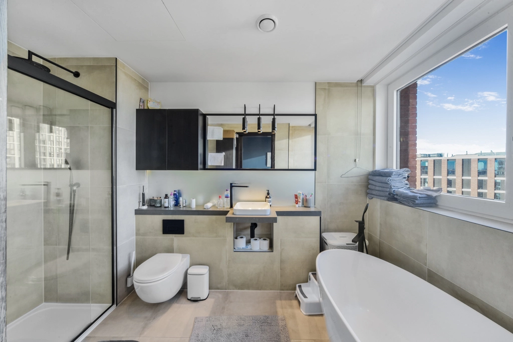 3 bedrooms apartments/flats for sale in Exchange Gardens, Vauxhall - SW8 view 6