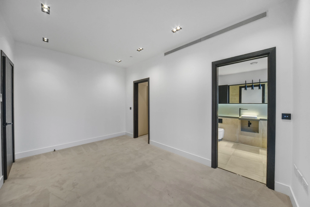 3 bedrooms apartments/flats for sale in Exchange Gardens, Vauxhall - SW8 view 12