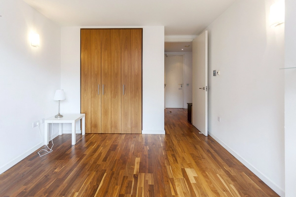 1 bedroom apartments/flats for sale in Fairmont Avenue, Blackwall - E14 view 12