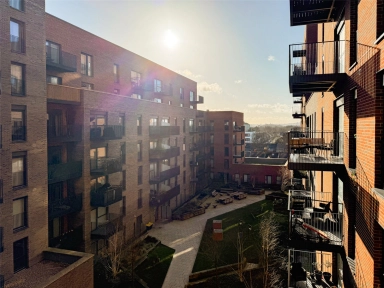 Ron Leighton Way, East Ham - E6 view 3