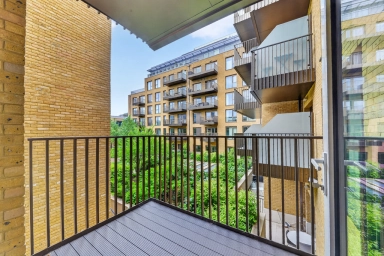 Parrs Way, Hammersmith - W6 view 7