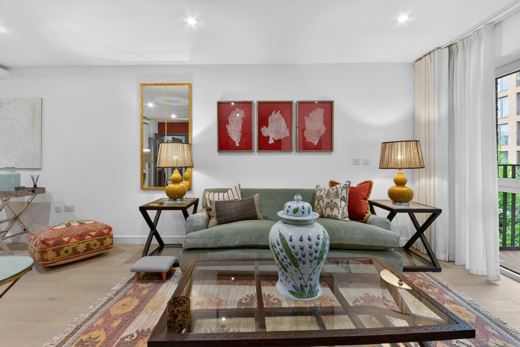 2 bedrooms apartments/flats for sale in Parrs Way, Hammersmith - W6 view 11