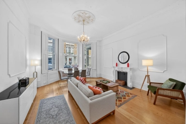 Queensberry Place, Kensington - SW7 view 11