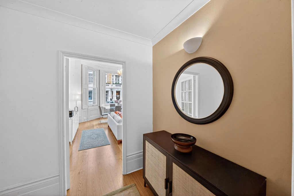 2 bedrooms apartments/flats for sale in Queensberry Place, Kensington - SW7 view 20