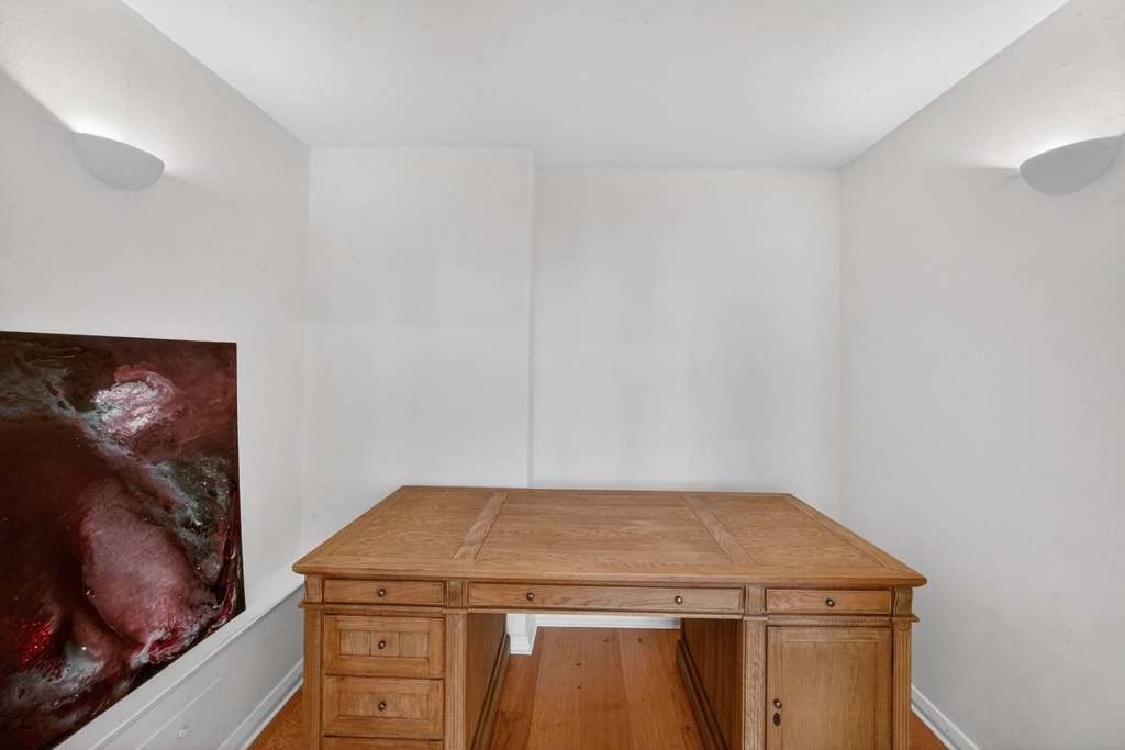 2 bedrooms apartments/flats for sale in Queensberry Place, Kensington - SW7 view 19
