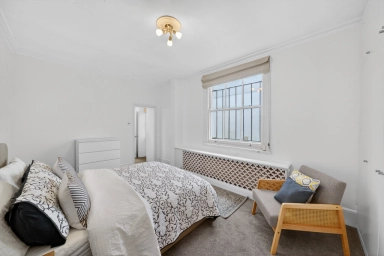 Queensberry Place, Kensington - SW7 view 6