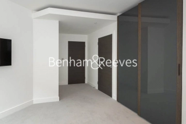 Beadon Road, London - W6 view 2