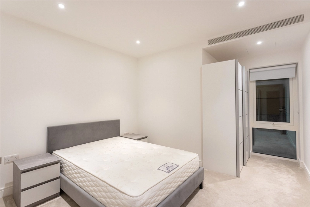 2 bedrooms apartments/flats for sale in Tierney Lane, London - W6 view 4