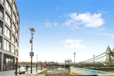 Crisp Road, Hammersmith - W6 view 1