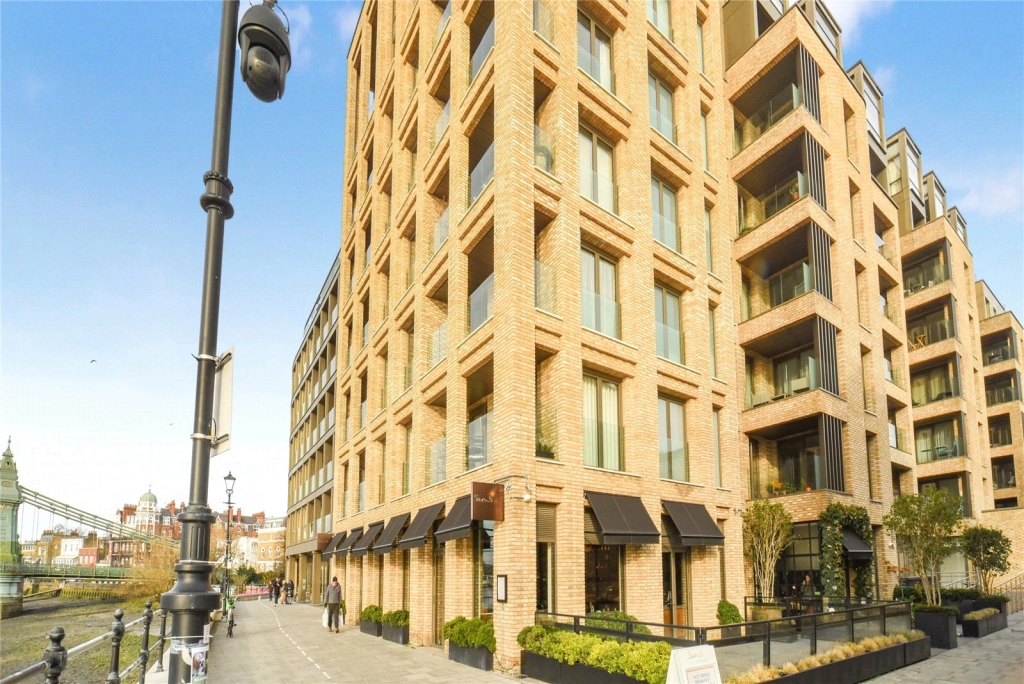 2 bedrooms apartments/flats for sale in Crisp Road, Hammersmith - W6 view 15