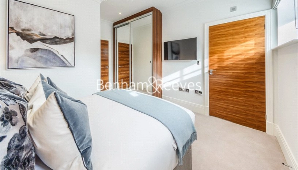 2 bedrooms apartments/flats for sale in Rainville Road, London - W6 view 4