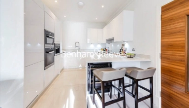 Rainville Road, London - W6 view 2