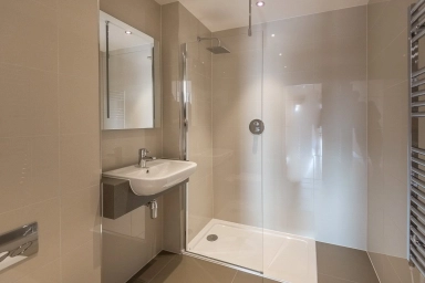 Glenthorne Road, London - W6 view 9
