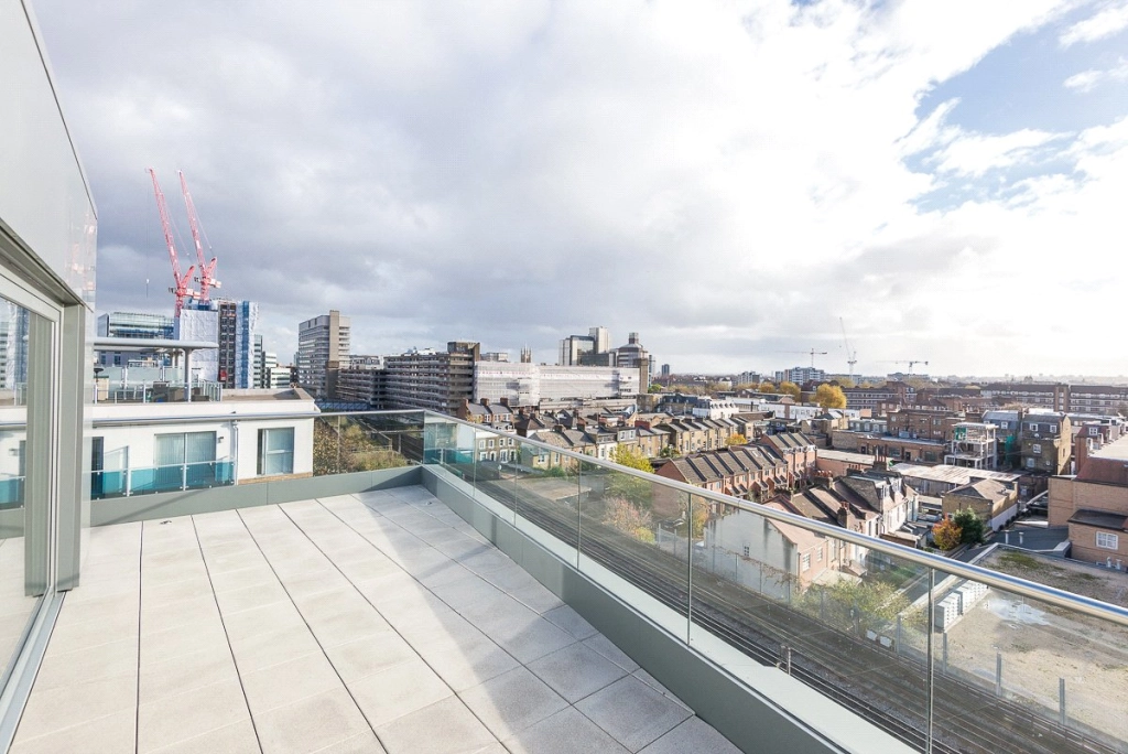 2 bedrooms apartments/flats for sale in Glenthorne Road, London - W6 view 3