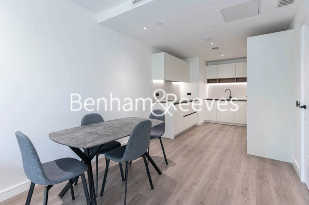2 bedrooms apartments/flats for sale in Glenthorne Road, London - W6 view 5