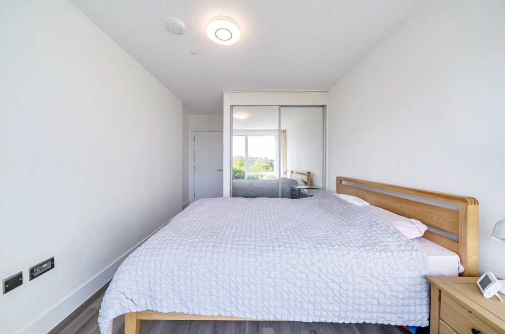 2 bedrooms apartments/flats for sale in Sanday Drive, Colindale Gardens, Colindale - NW9 view 8