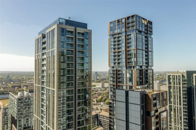 Pan Peninsula Square, South Quay - E14 view 15