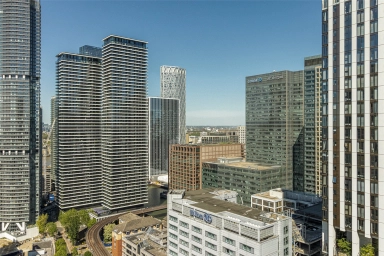 Pan Peninsula Square, South Quay - E14 view 16