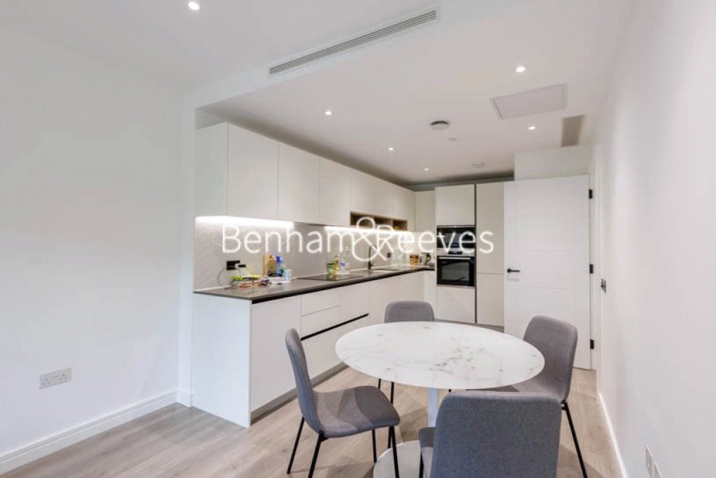2 bedrooms apartments/flats for sale in Glenthorne Road, London - W6 view 4