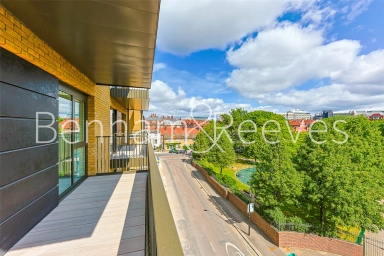 Parr's Way, London - W6 view 8