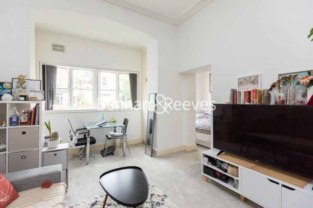 1 bedroom apartments/flats for sale in Gwendwr Road, London - W14 view 5