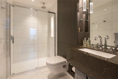 Glenthorne Road, London - W6 view 5