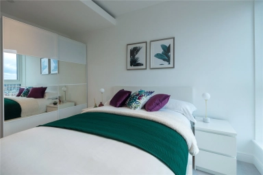 Glenthorne Road, London - W6 view 7
