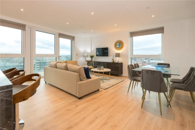 Glenthorne Road, London - W6 view 1