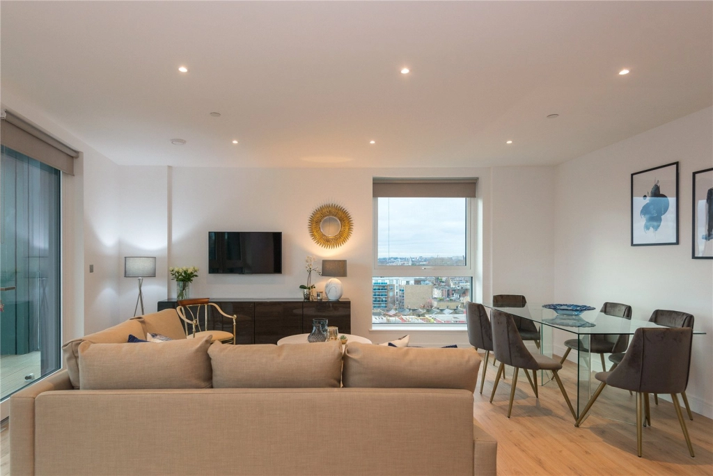 2 bedrooms apartments/flats for sale in Glenthorne Road, London - W6 view 16