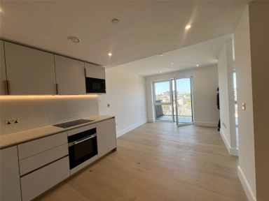 Parr's Way, London - W6 view 1