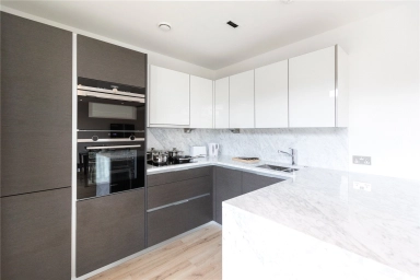 Glenthorne Road, London - W6 view 2