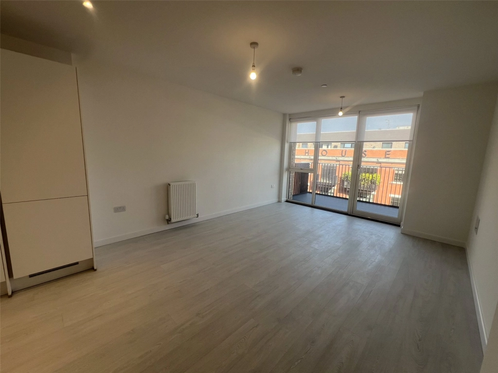 1 bedroom apartments/flats for sale in Farine Avenue, Hayes - UB3 view 9