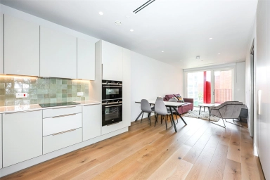 Civic Avenue, London - W6 view 1