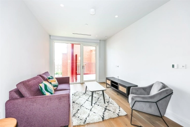 Civic Avenue, London - W6 view 3