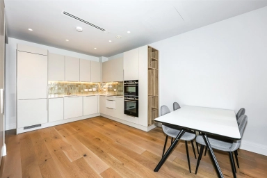 Civic Avenue, London - W6 view 5