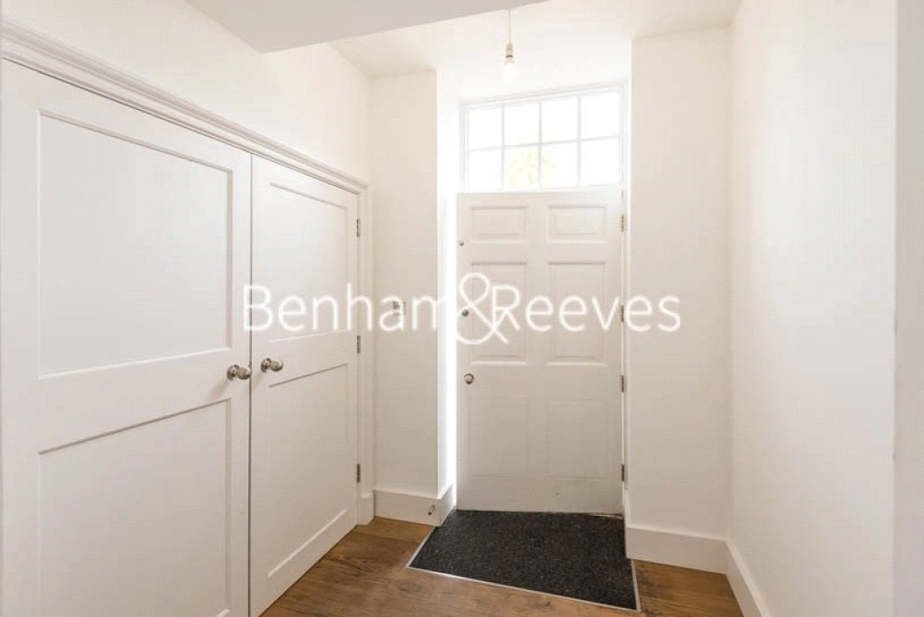 3 bedrooms apartments/flats for sale in Vitali Close, Barnes - SW15 view 8