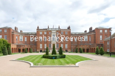 Vitali Close, Barnes - SW15 view 10