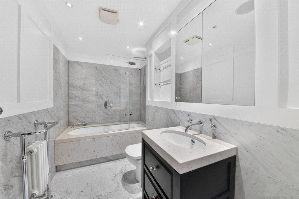 3 bedrooms apartments/flats for sale in Vitali Close, Barnes - SW15 view 11