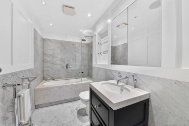 Vitali Close, Barnes - SW15 view 11