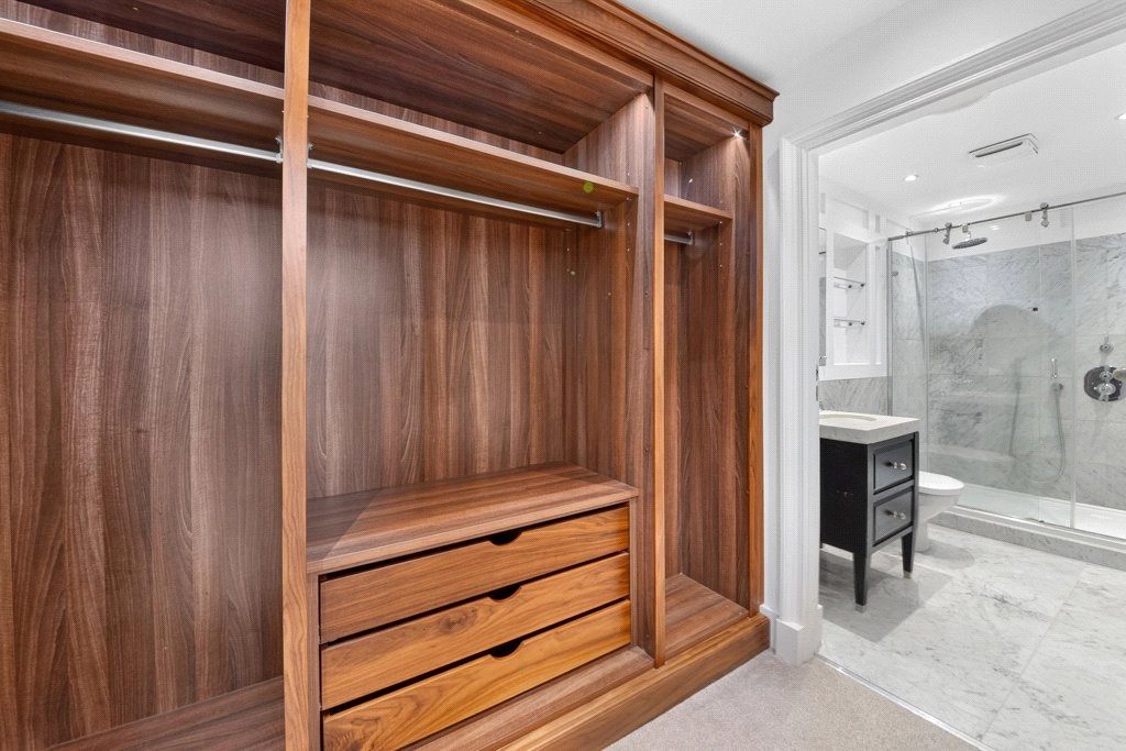 3 bedrooms apartments/flats for sale in Vitali Close, Barnes - SW15 view 12