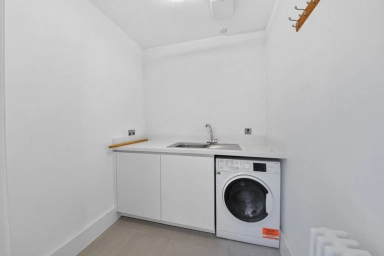 Vitali Close, Barnes - SW15 view 15