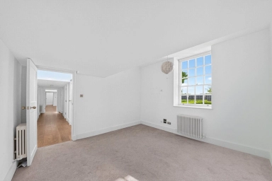 Vitali Close, Barnes - SW15 view 18